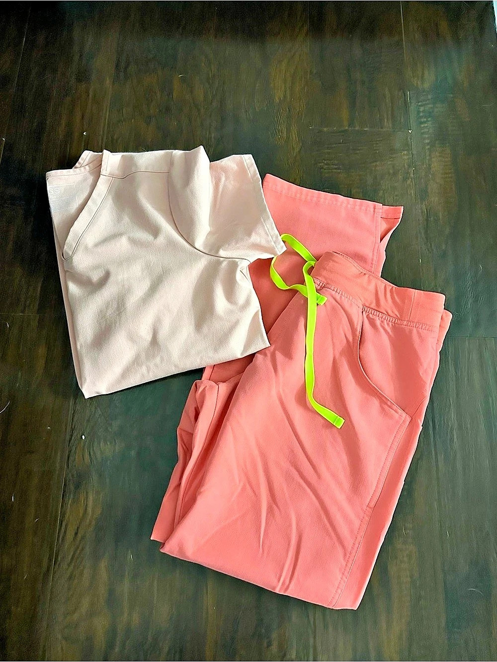 Figs scrub set Medium Cargo Salmon Peach coral and top Large